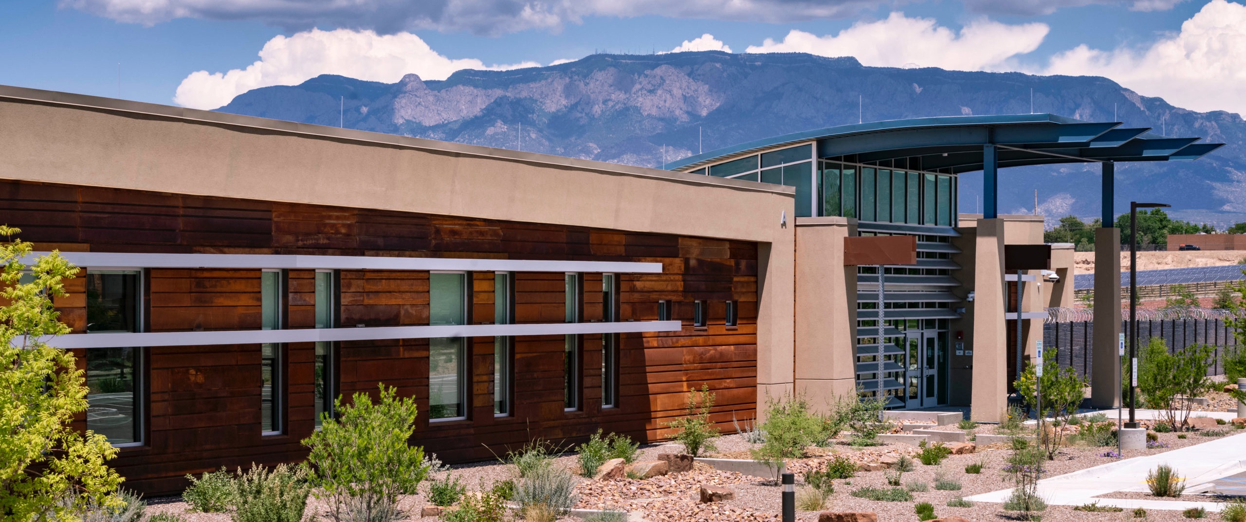 Albuquerque water utility remotely monitors water pressure with Xylem technology