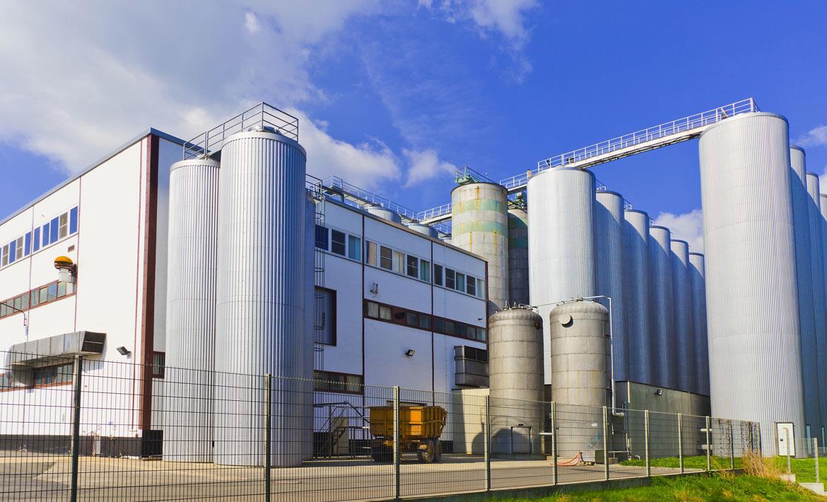 Tratamiento de aguas residuales y agua de proceso industriales