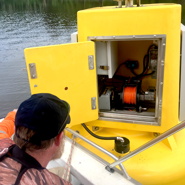 YSI Mini Vertical Profiling System | Xylem US